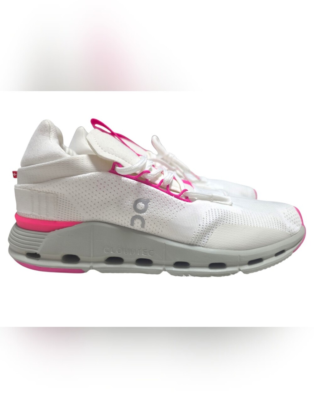 On Cloudnova "Barbie" (Undyed White/Carnation) sneakers M 9.5 W 11 New No Box